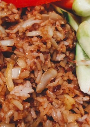 รูปของ ข้าวผัดน่องไก่อบ Stir-fried rice with roast chicken wings