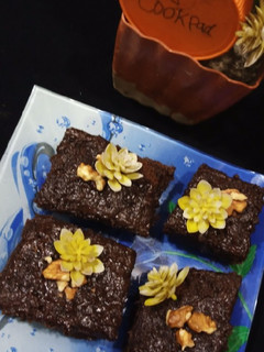 A picture of Simple chocolate cake.