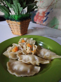 A picture of Siomay dumpling.