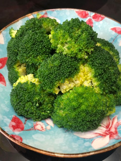 川燙青花菜 的食譜成品照片