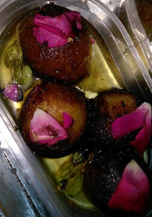 A picture of Sweet potato gulab jamun .