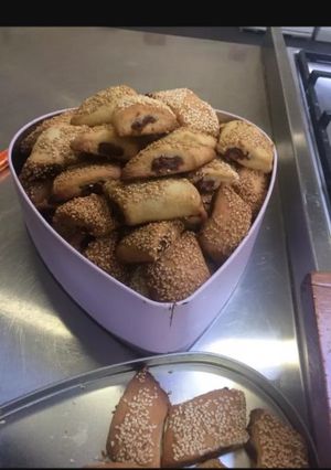 صورة لوصفة معمول العجوة ميلا