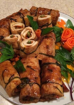 Hình của món Đậu hũ cuộn nấm kim châm rau củ chay !.