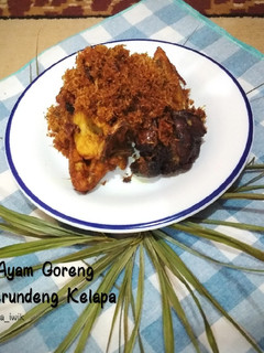 Foto resep Ayam Goreng Serundeng Kelapa