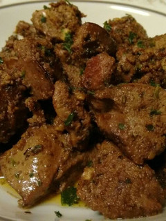 Una foto de Higaditos de pollo al ajillo. Rápido