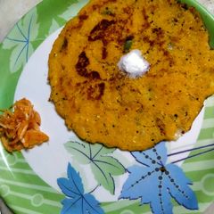 A picture of Handva chilla.