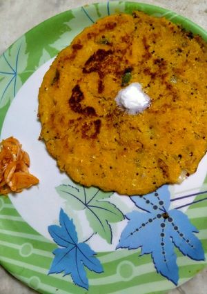 A picture of Handva chilla.