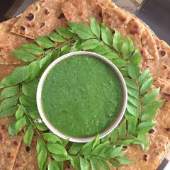 A picture of Maash Daal Parathay.