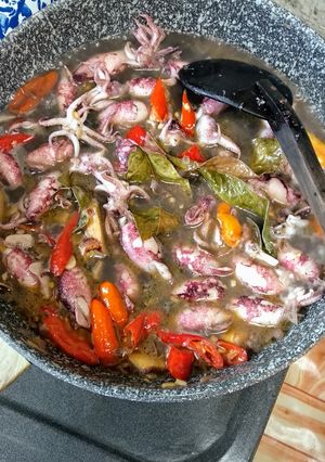 Foto resep Cumi hitam asam pedas
