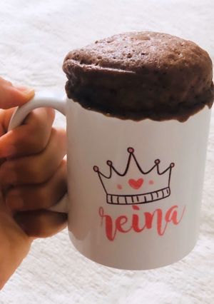 Una foto de Bizcochuelo individual de chocolate 🍫 en 2’