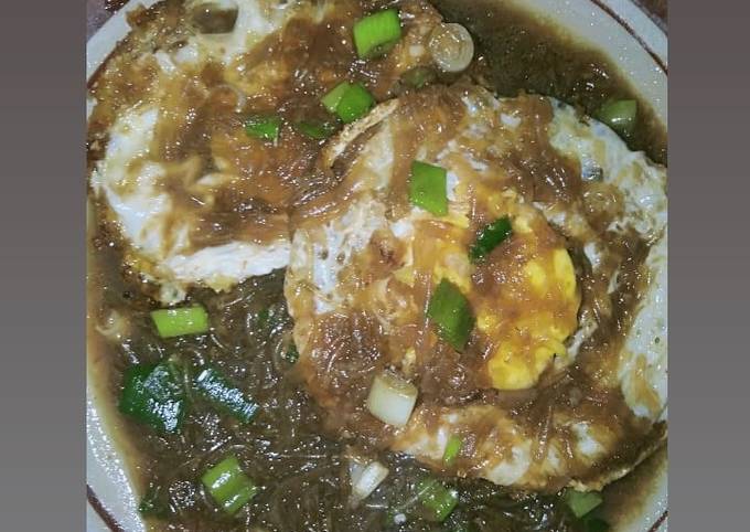 Bihun kuah kecap telor