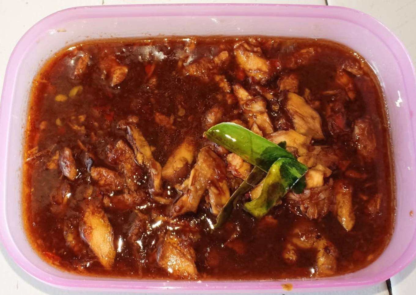 Rica rica ayam suwir