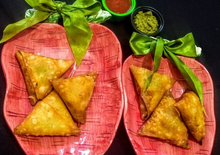 Step-by-Step Guide to Prepare Award-winning Mack and cheese samosa