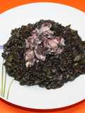 Arroz negro con chopitos