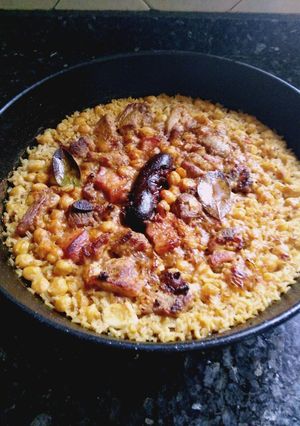Foto principal de Garbanzos con trufa y arroz al horno