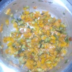A picture of Carrot and conjets vegetables.