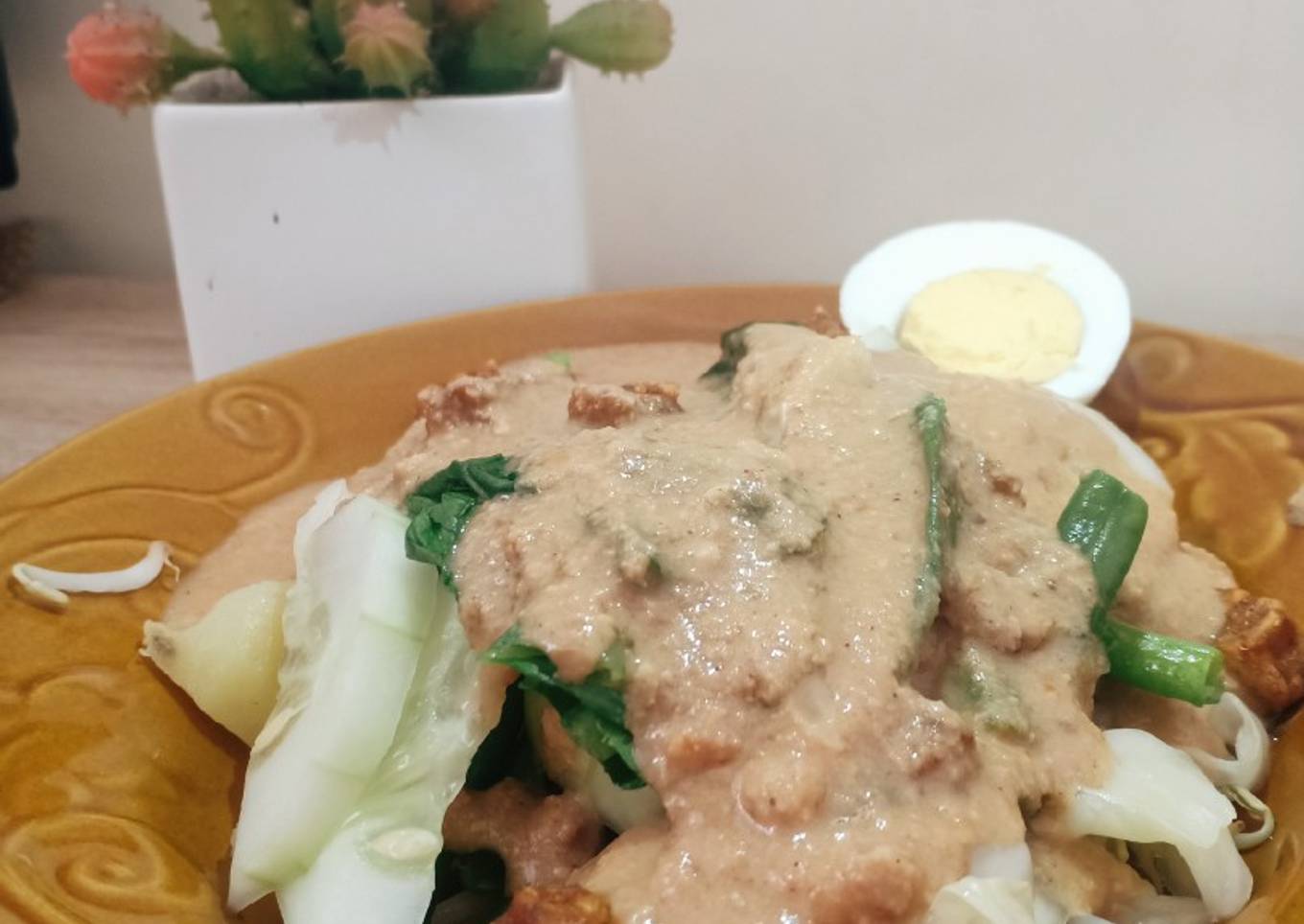 Gado-Gado