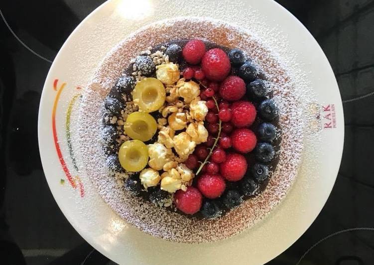 Steps to Make Favorite Crostata Morbida Cioccolato e Frutti Rossi