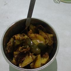 A picture of Potato brinjal vegetable.