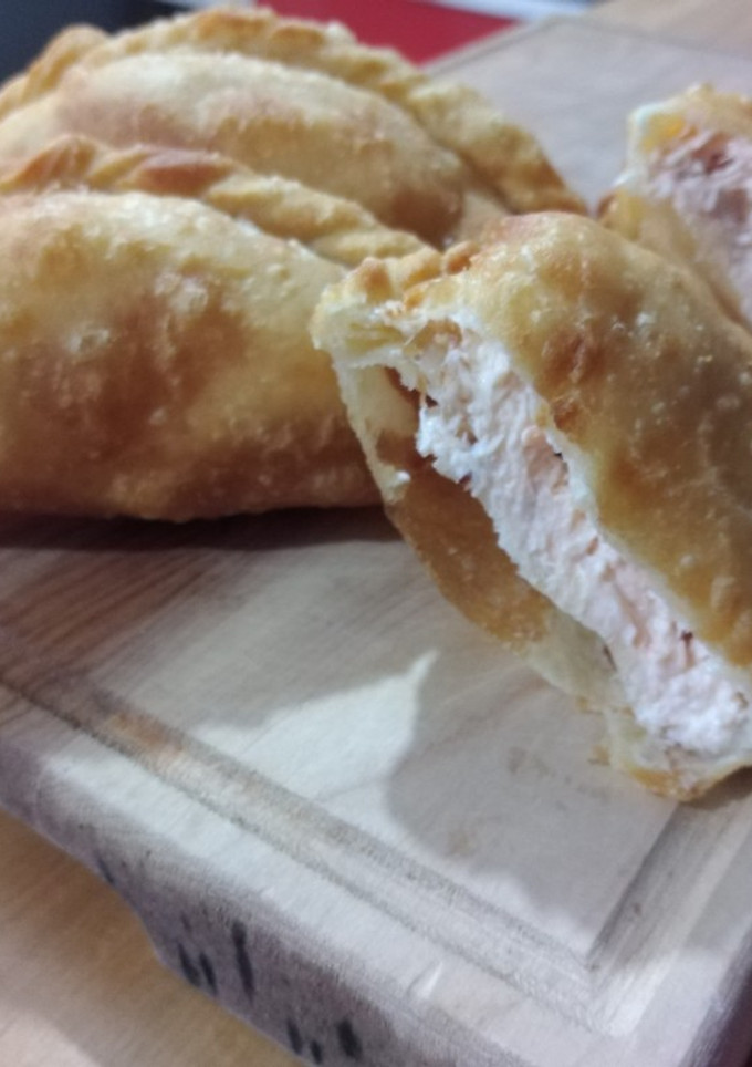 Una foto de Empanadas de salmón con queso crema