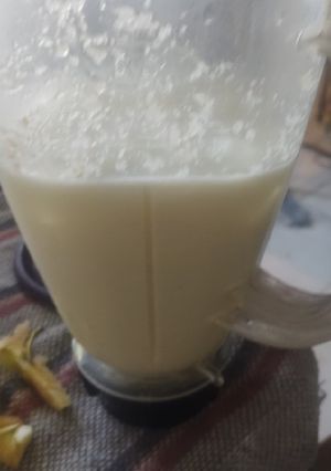Una foto de Licuado Avena leche y chocolate pa'las criaturas