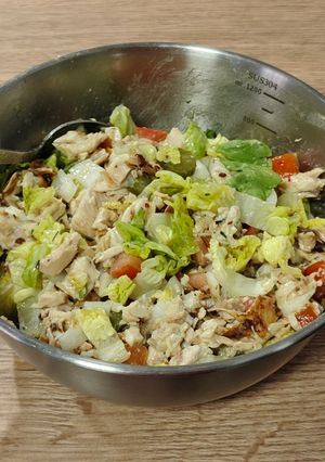 Una foto de Cocina de Aprovechamiento: Ensalada de Pollo Asado