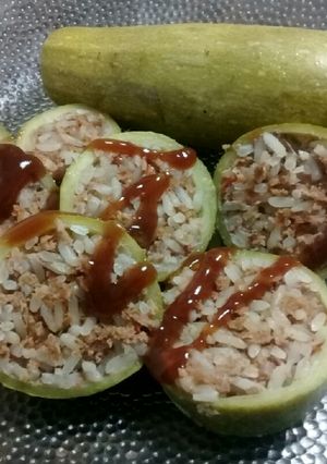 Una foto de Zucchinis rellenos