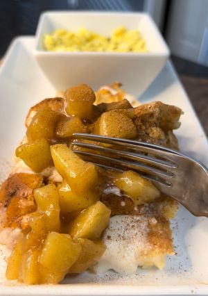 A picture of Apple cinnamon French toast casseroles.