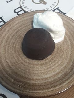 Φωτογραφία της συνταγής Lava cake με παγωτό βανίλια 😋