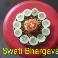 A picture of Sprouted bhel.