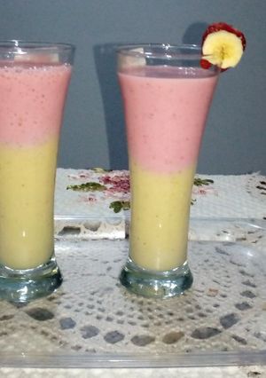 صورة لوصفة طريقه عمل عصير الفراولة بموز 😋
