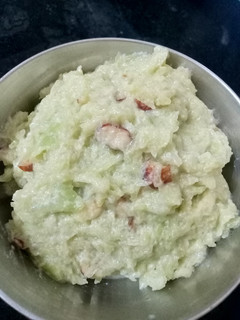 दुधी हलवा (dudhi halwa recipe in marathi) रेसिपी चे मुख्य फोटो