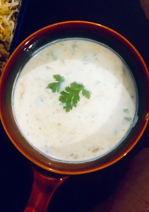 A picture of Cucumber Raita.