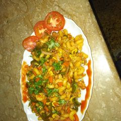 A picture of Chicken Chinese macroni.
