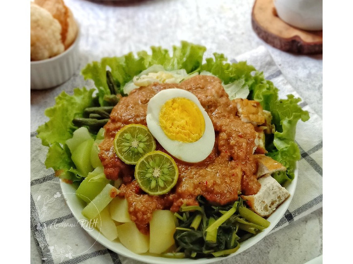 Wajib coba! Resep memasak Gado-Gado Khas Betawi untuk Hari Raya dijamin enak