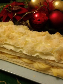 Una foto de Milhoja de crema y nata con thermomix