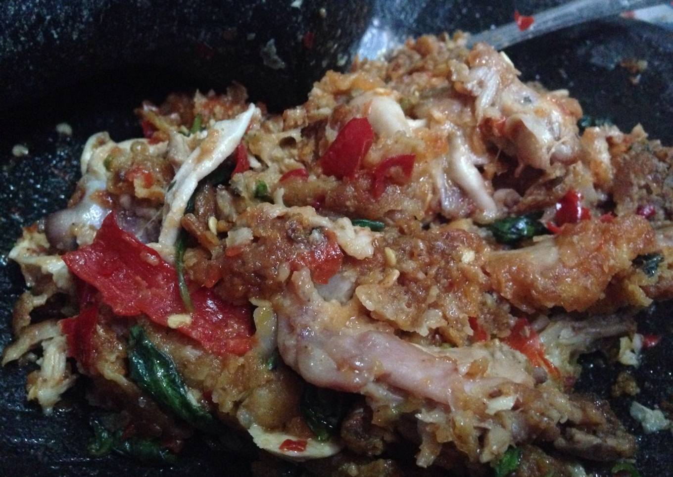 Ayam Geprek Kemangi (anti ribet tapi enak)