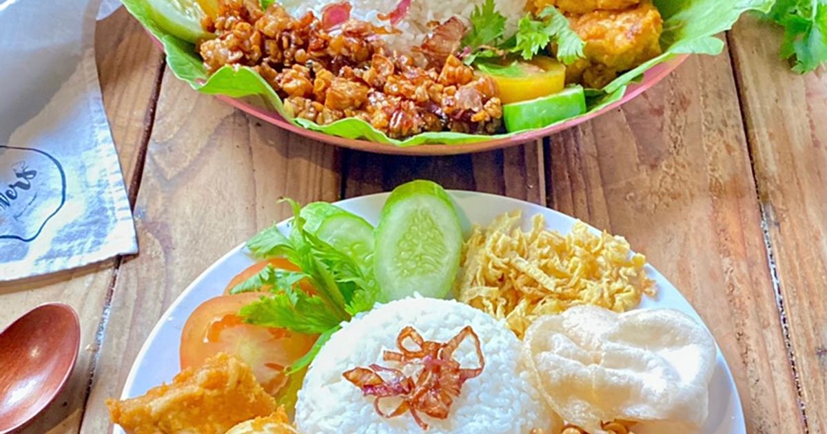Tumpeng Nasi Uduk Magic Com