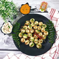 A picture of Goli Idli.