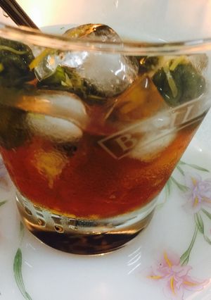 Hình của món Sấu non đầu mùa.