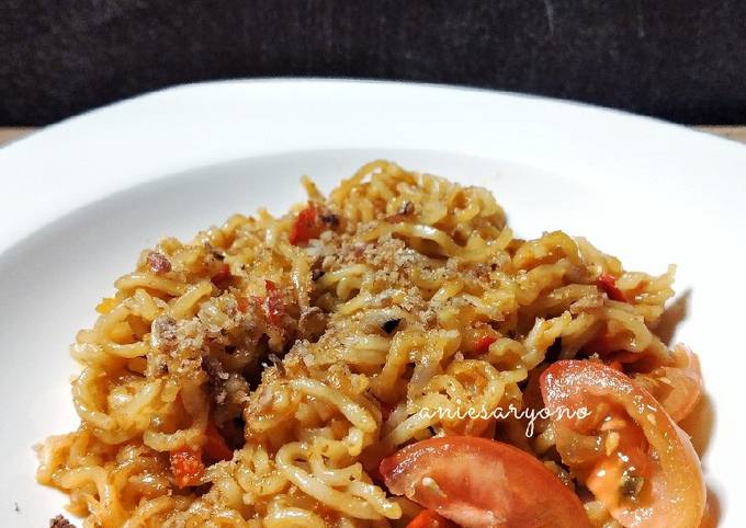 Cara Gampang Menyiapkan Mie Goreng Sambal Bawang Anti Gagal