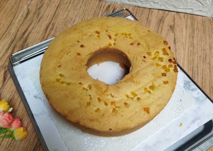 Resep Bolu jadul dengan sukade//irit telur lembut banget Resep Bolu jadul dengan sukade//irit telur lembut banget