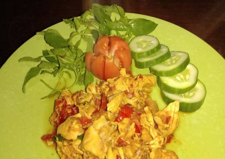 Cara Membuat Ayam Suwir Bali Daun Bawang…yummy Anti Gagal