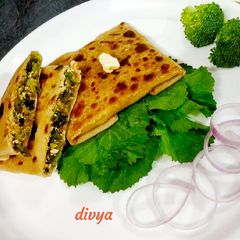 A picture of Broccoli paneer Mughlai parata.