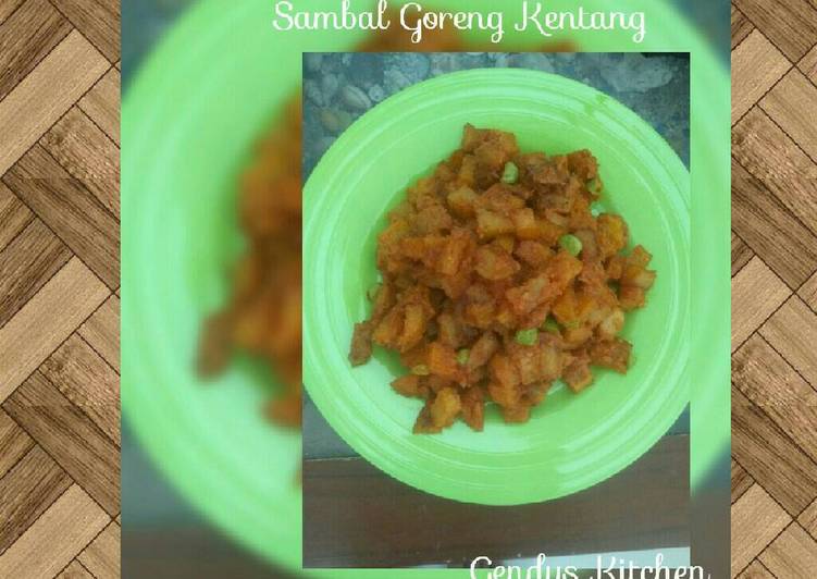 Cara mudah memasak Sambal Goreng Kentang Pemula yang Bisa Manjain Lidah