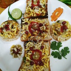 A picture of Bhel Sandwich.