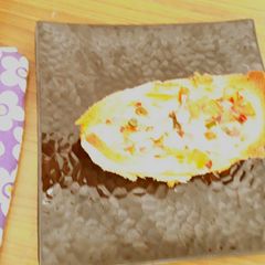 A picture of Cheesy Egg Boat.