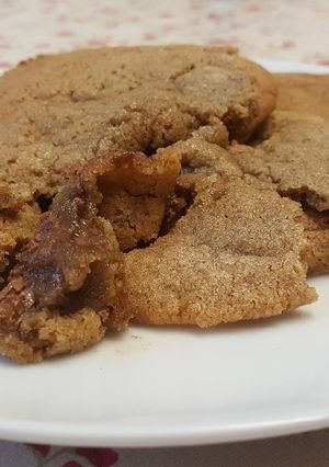A picture of Gooey Chocolate Chunk Cookies.