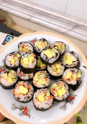 Hình của món Kimbap tôm trứng 👦🏻💗.