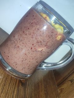 عکسی از دستور اسموتی چند میوه 🍑🍌🍒